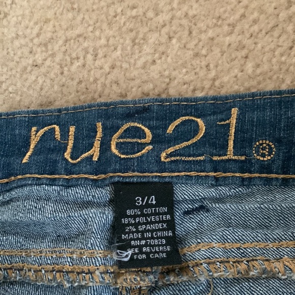 Jean shorts - Picture 2 of 2